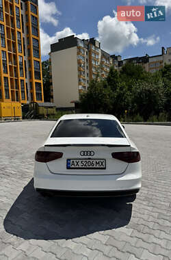 Седан Audi A4 2013 в 
