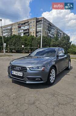 Седан Audi A4 2013 в Краматорске