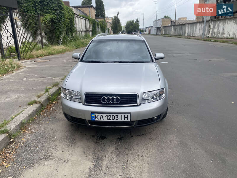 Універсал Audi A4 2002 в 