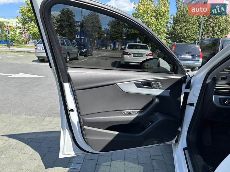 Седан Audi A4 2016 в Хмельницком фото 26 Седан Audi A4 2016 в Хмельницком
