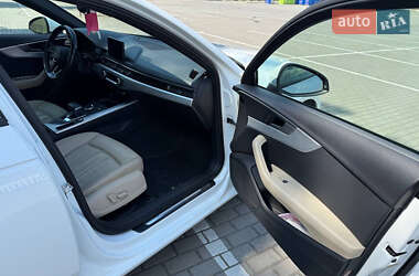 Седан Audi A4 2016 в 
