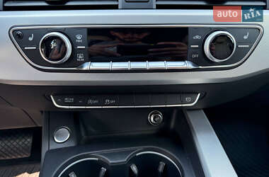 Седан Audi A4 2016 в 