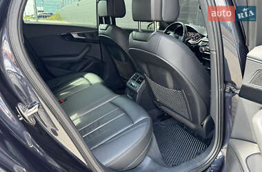 Седан Audi A4 2016 в 