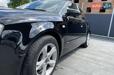 Седан Audi A4 2005 в 
