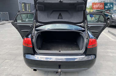 Седан Audi A4 2005 в Новояворівську