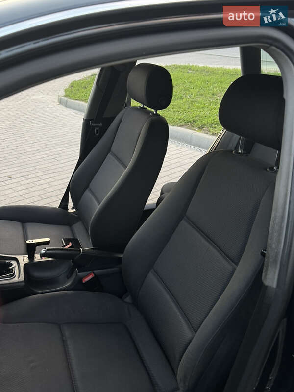 Универсал Audi A4 2004 в Тернополе