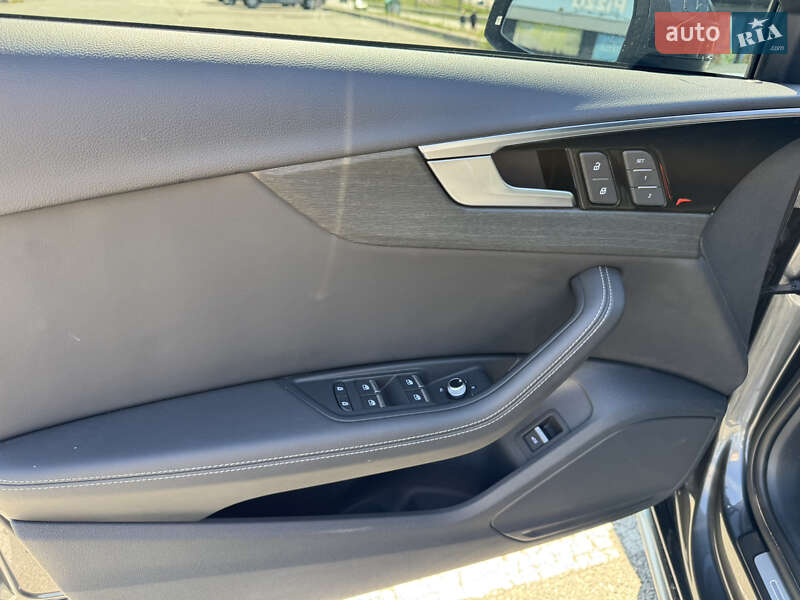 Седан Audi A4 2021 в Києві