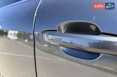 Седан Audi A4 2021 в 
