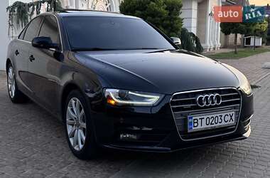 Седан Audi A4 2013 в 