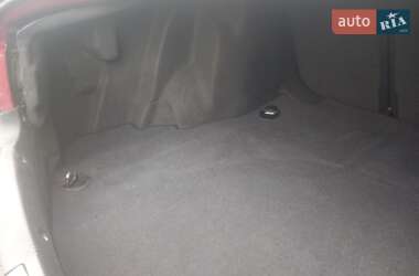 Седан Audi A4 2000 в 