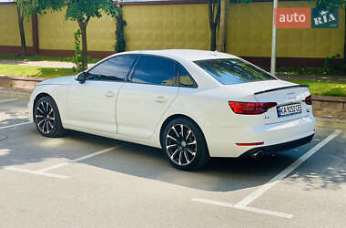 Седан Audi A4 2016 в 