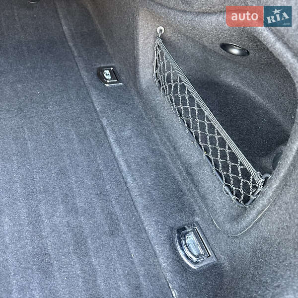 Седан Audi A4 2016 в Киеве