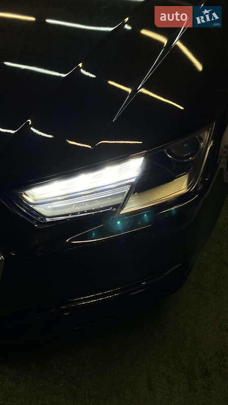 Седан Audi A4 2016 в Киеве