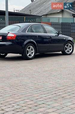 Седан Audi A4 2003 в 