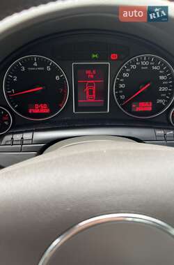 Седан Audi A4 2003 в 