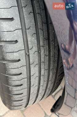 Седан Audi A4 2003 в 
