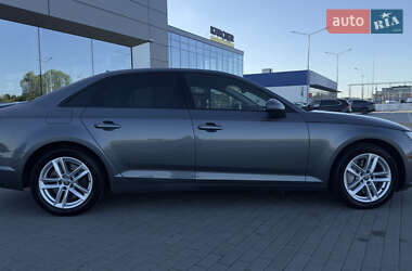 Седан Audi A4 2017 в 