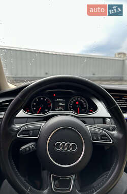 Седан Audi A4 2015 в 
