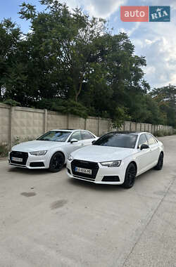 Седан Audi A4 2016 в 
