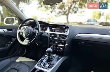 Седан Audi A4 2015 в 
