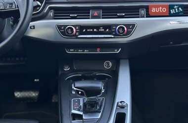 Седан Audi A4 2016 в 