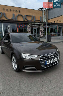 Audi A4 2018