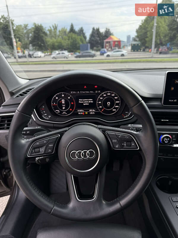 Седан Audi A4 2018 в Киеве фото 26 Седан Audi A4 2018 в Киеве