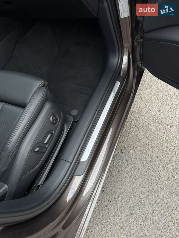 Седан Audi A4 2018 в Киеве фото 42 Седан Audi A4 2018 в Киеве