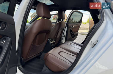 Седан Audi A4 2015 в 