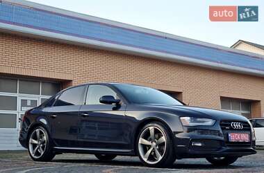 Седан Audi A4 2013 в 