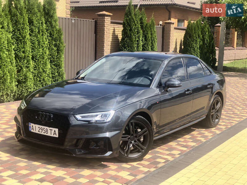 Седан Audi A4 2018 в 