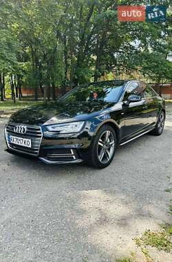 Седан Audi A4 2016 в Харькове
