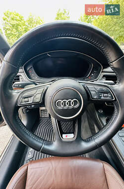 Седан Audi A4 2016 в 