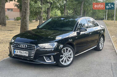 Седан Audi A4 2018 в Києві