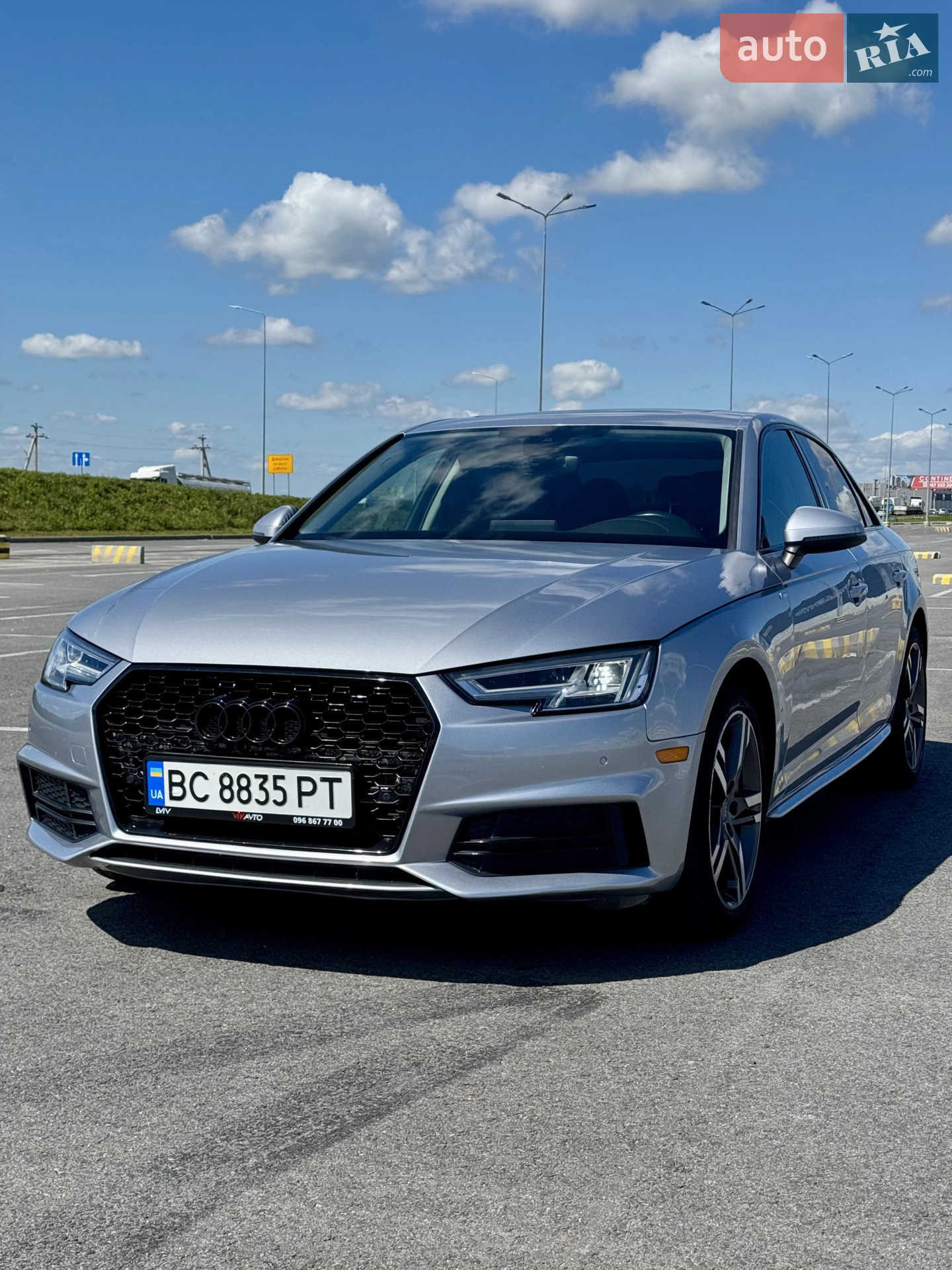 2017 Audi A4 - мініатюра 10