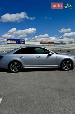 Седан Audi A4 2017 в 