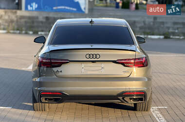 Седан Audi A4 2023 в 
