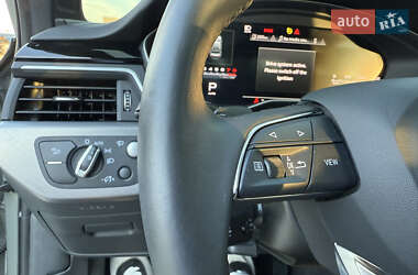 Седан Audi A4 2023 в 