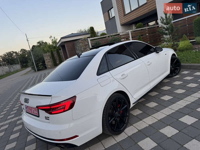 Седан Audi A4 2018 в Стрию