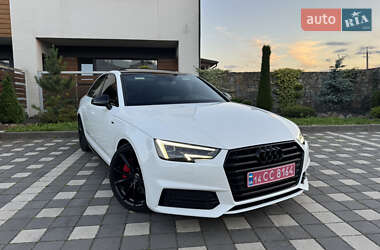Седан Audi A4 2018 в 