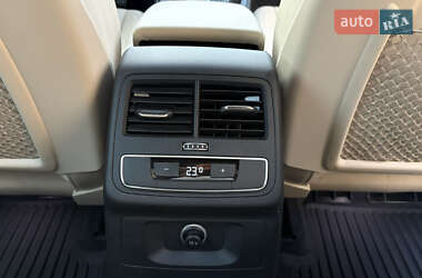 Седан Audi A4 2017 в 