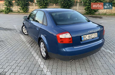 Седан Audi A4 2001 в 