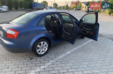 Седан Audi A4 2001 в 