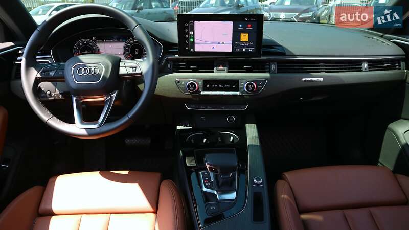 Седан Audi A4 2023 в Киеве