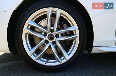 Седан Audi A4 2023 в 