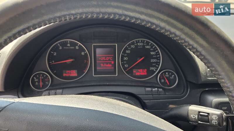 Універсал Audi A4 2004 в Самборі