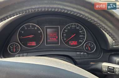 Универсал Audi A4 2004 в 