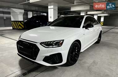 Седан Audi A4 2020 в 