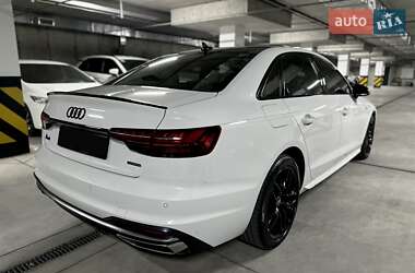 Седан Audi A4 2020 в 