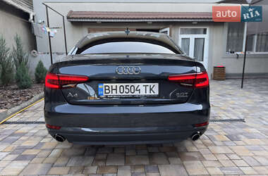 Седан Audi A4 2016 в 